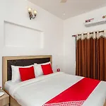 Oyo Flagship 76653 Bali Beach House